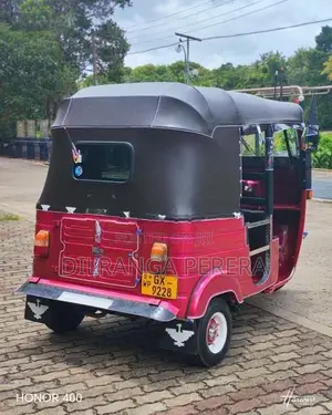 Bajaj RE 2002