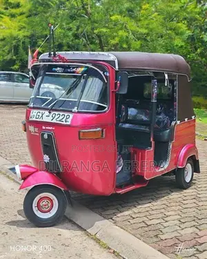 Bajaj RE 2002