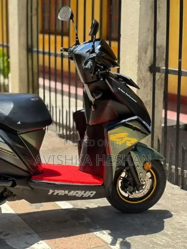 Yamaha Ray ZR 2018