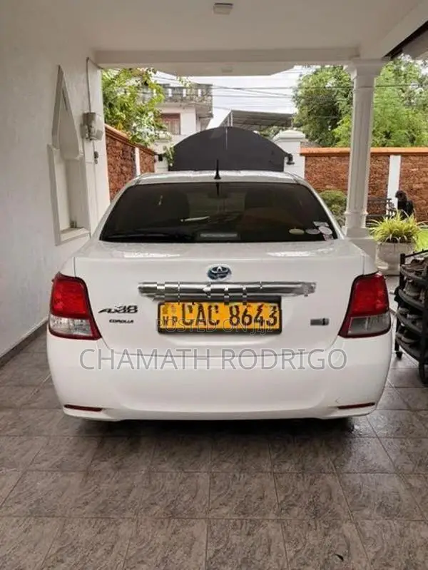 Toyota Axio Corolla 2014