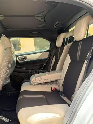 Honda Vezel Z Play Moon/R 2025 2022