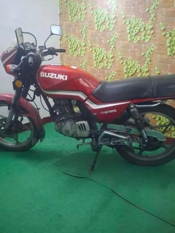 Suzuki GS 125 1997