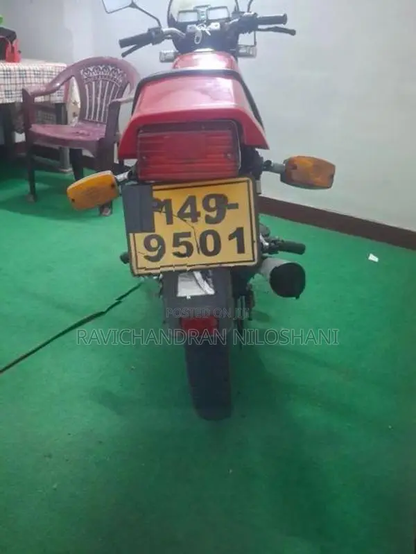 Suzuki GS 125 1997