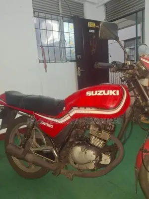 Suzuki GS 125 1997