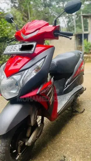 Honda Dio 2017