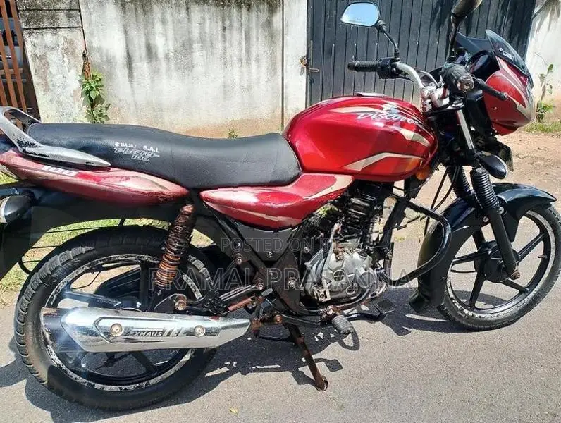Bajaj Discover 2011