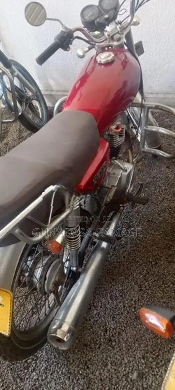 Honda CG125 2002