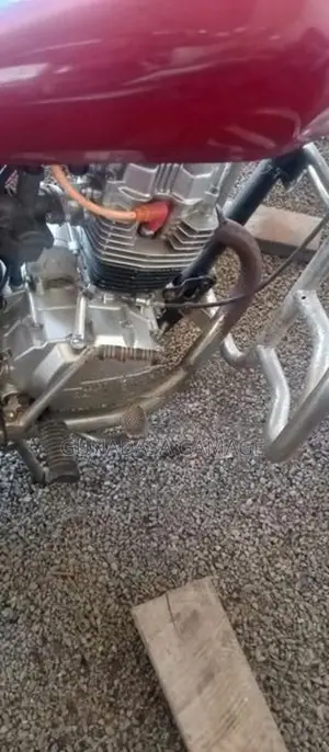 Honda CG125 2002