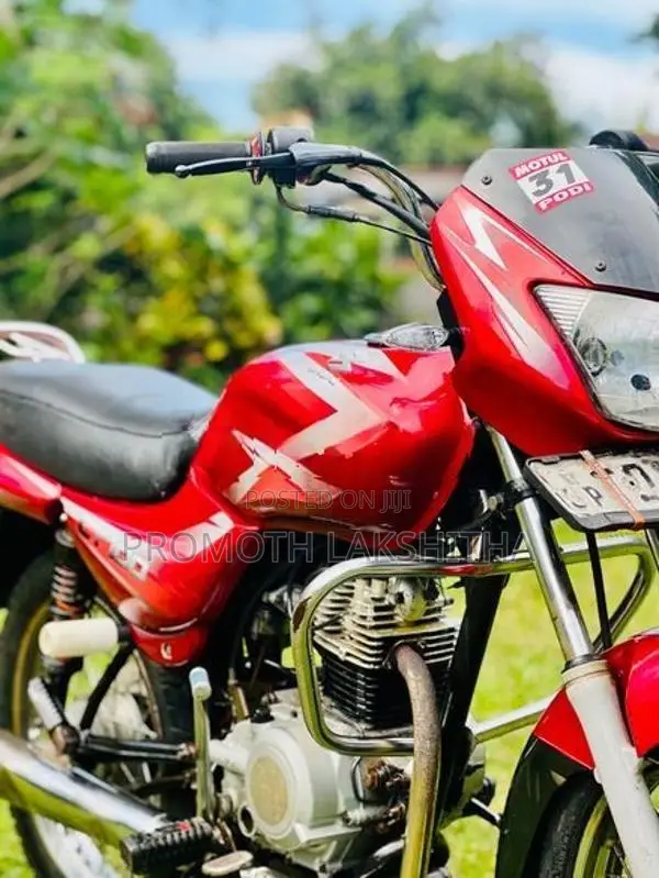 Bajaj CT100 2006