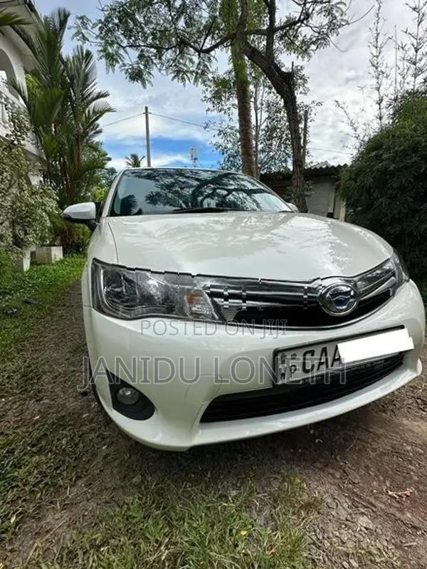 Toyota Axio 2014