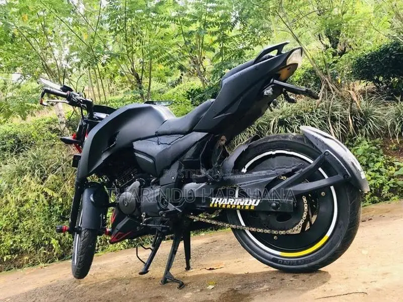 TVS Apache 2017