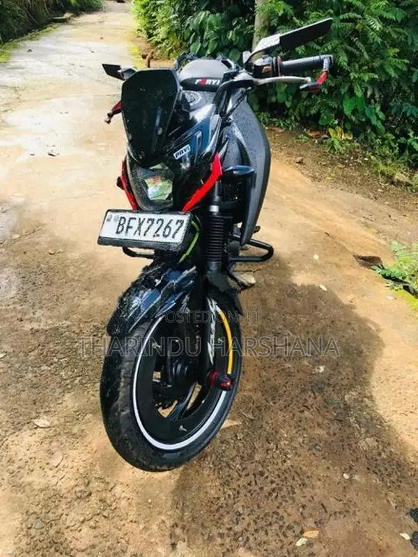 TVS Apache 2017