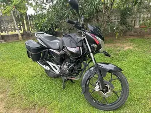 Bajaj Discover 125M 2016