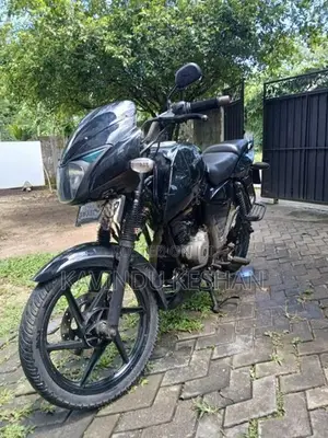 Bajaj Pulsar 180 2007