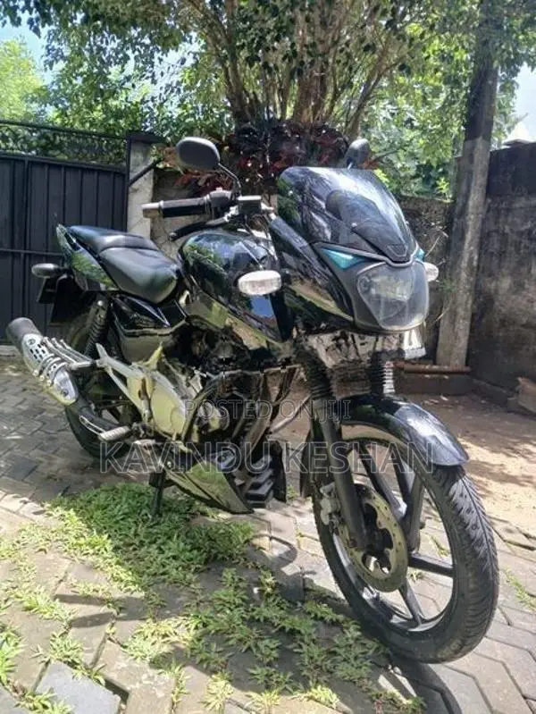 Bajaj Pulsar 180 2007