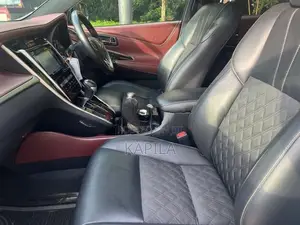 Toyota Harrier 2017