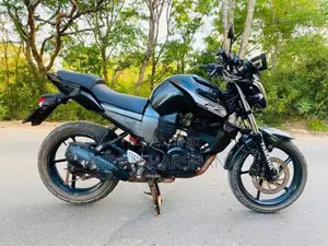 Yamaha FZS V1 2012