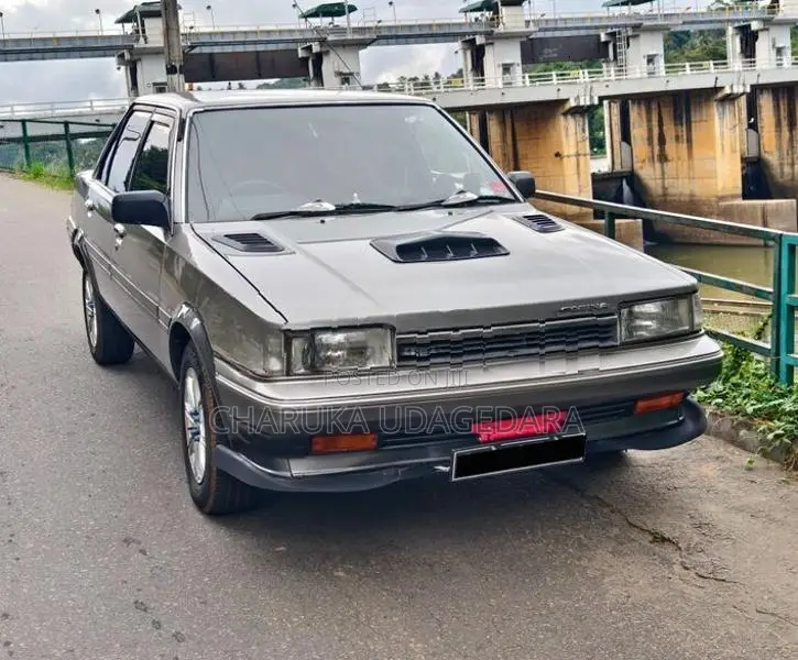 Toyota Carina 1984