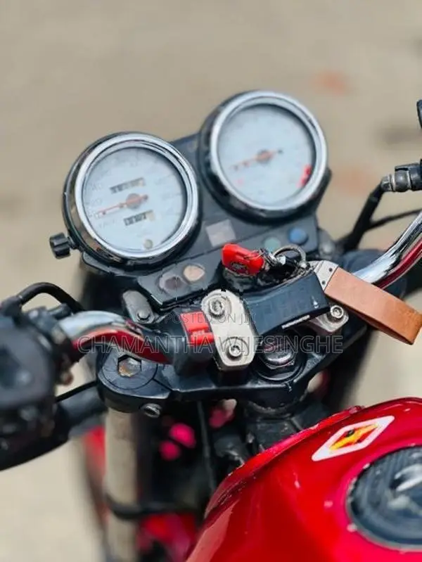 Honda Hornet 2009