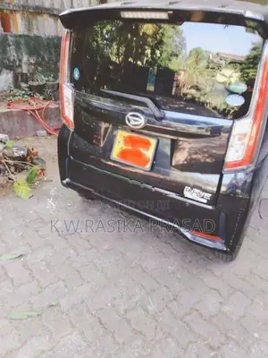 Daihatsu Move 2016