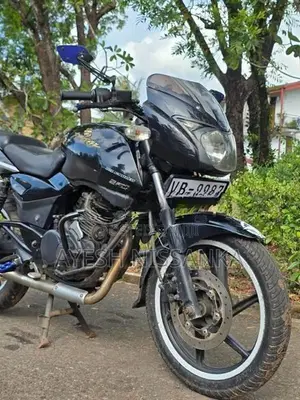 Bajaj Pulsar 200 2009