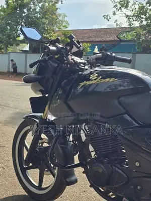 Bajaj Pulsar 200 2009