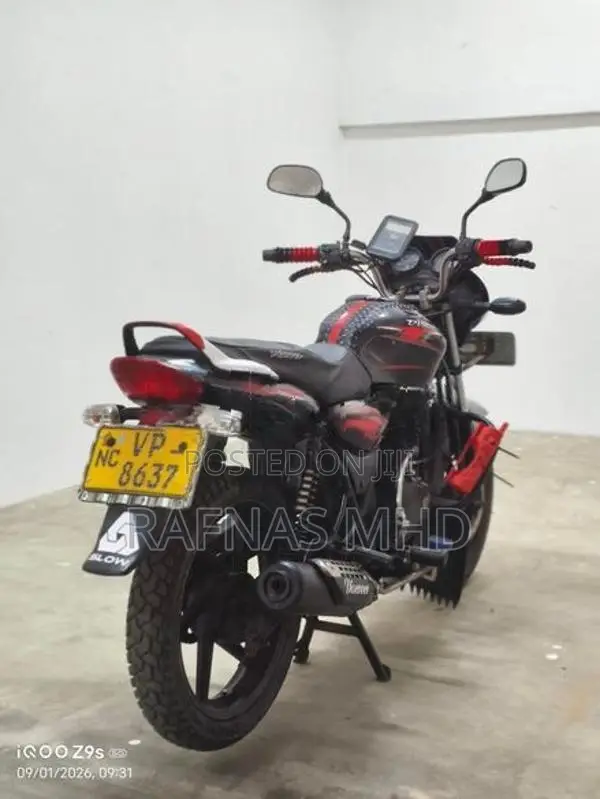 Bajaj Discover 2009