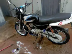 Bajaj CT100 2007