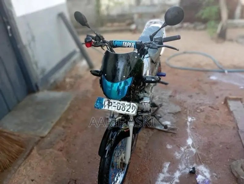 Bajaj CT100 2007