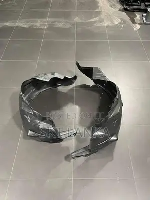 Genuine Discovery 4 2015 Front Mud Arch Liner Sport Velar Vogue