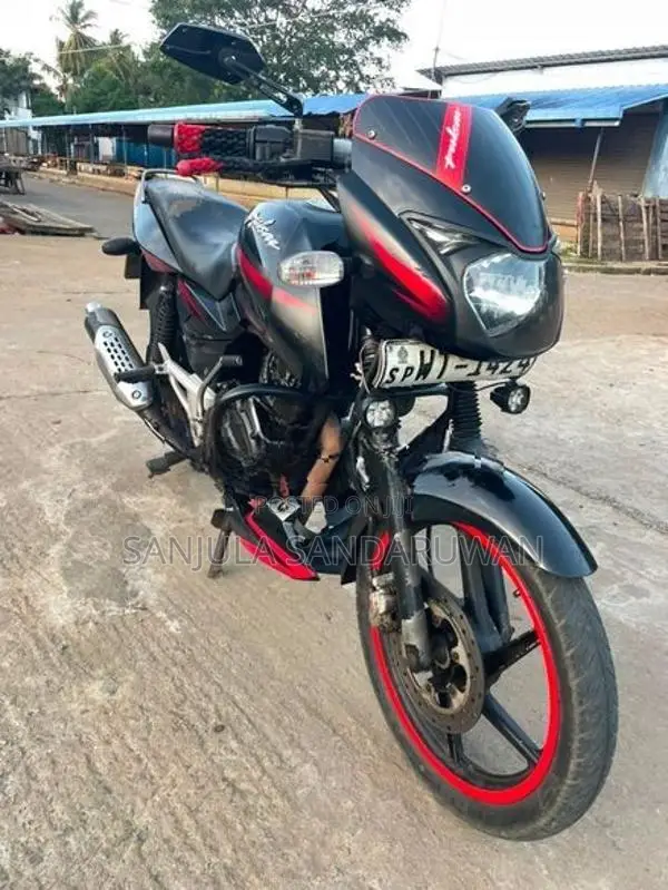 Bajaj Pulsar 150 2011