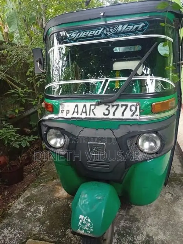 Bajaj RE 2014