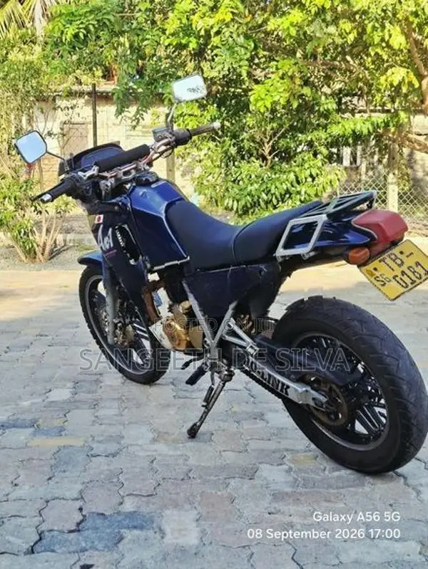 Honda AX1 2007