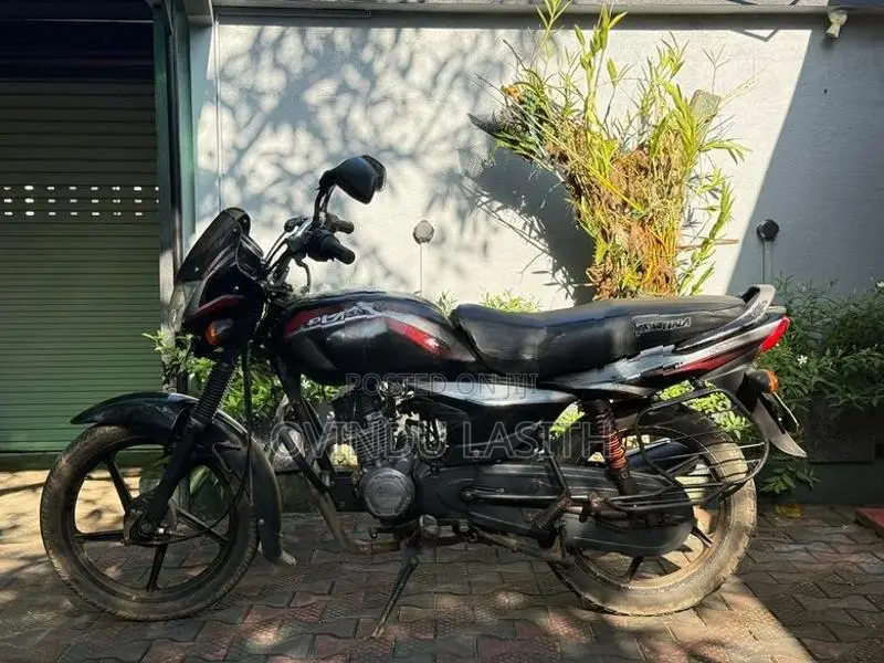 Bajaj Platina 125 2011