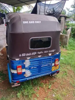 Bajaj RE 2003