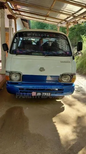 Toyota LH30 1980