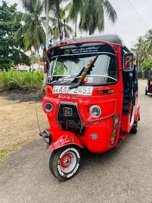 Bajaj RE 2014