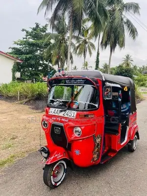 Bajaj RE 2014