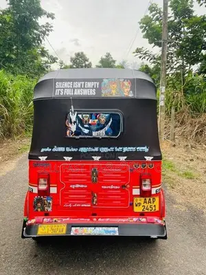 Bajaj RE 2014