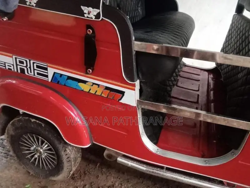 Bajaj RE 2007