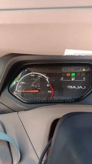 Bajaj RE 2025