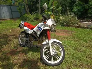 Honda AX1 2002