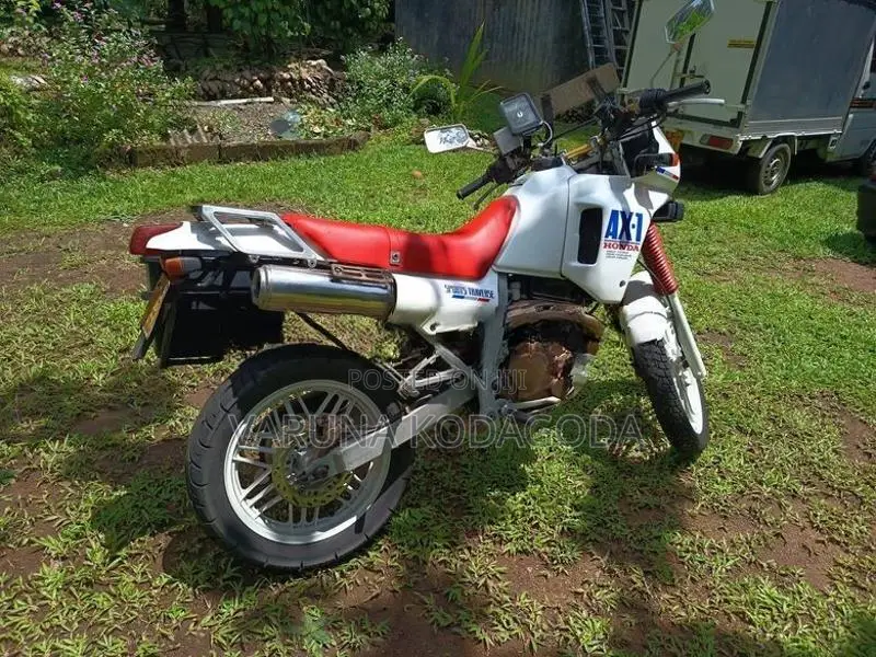 Honda AX1 2002