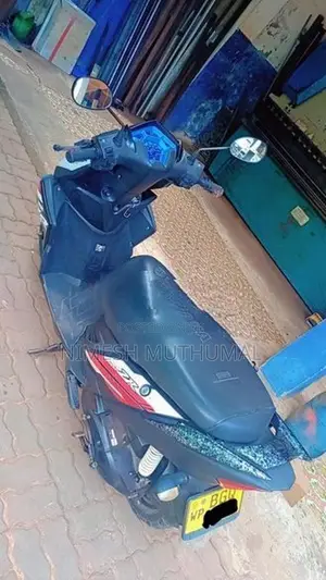 Yamaha RayZR 2018
