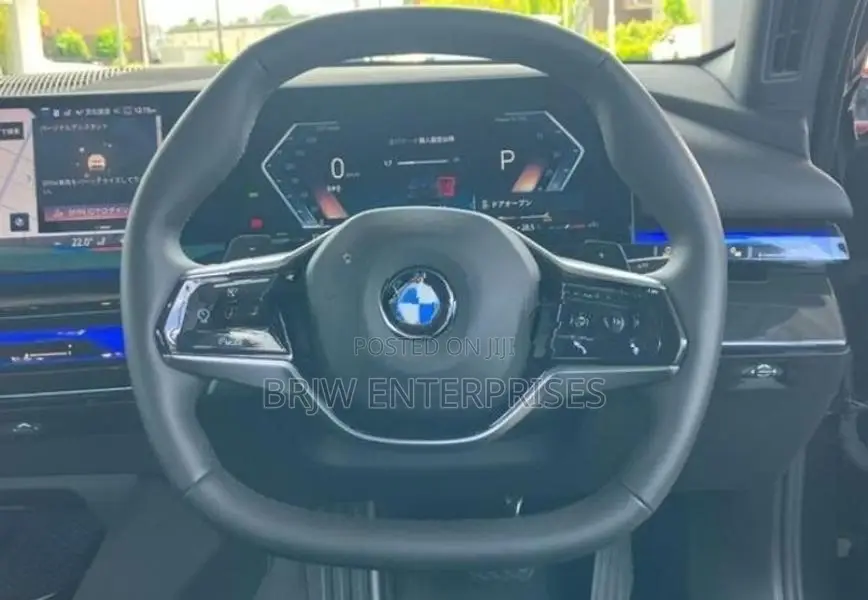 BMW 523i Exclusive 2024