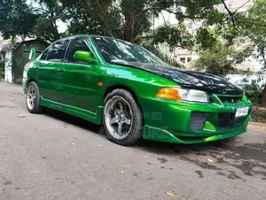 Mitsubishi Lancer 1995