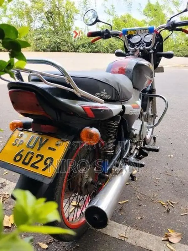 Bajaj CT100 2009