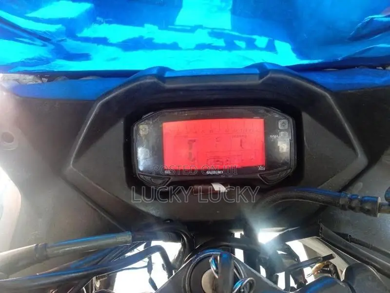 Suzuki Gixxer 2016