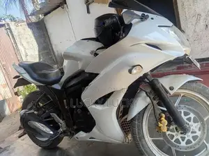 Suzuki Gixxer 2016