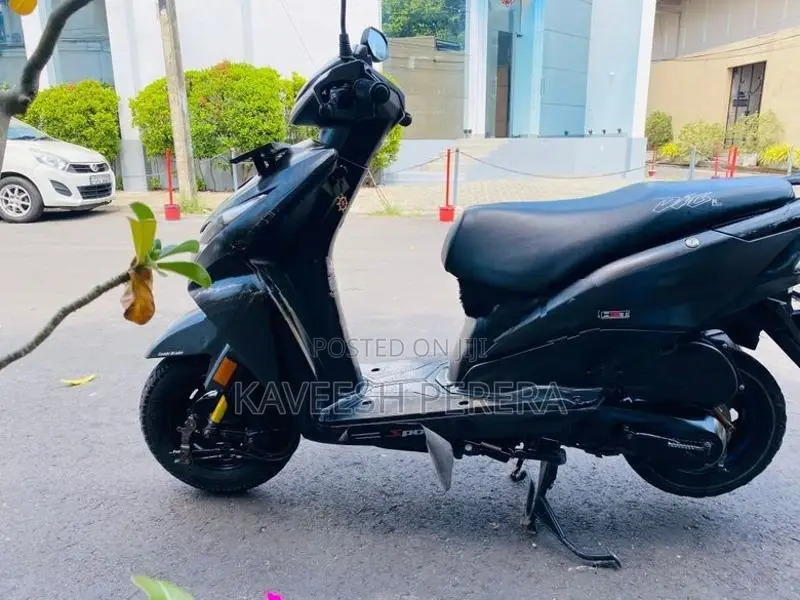 Honda Dio 2012